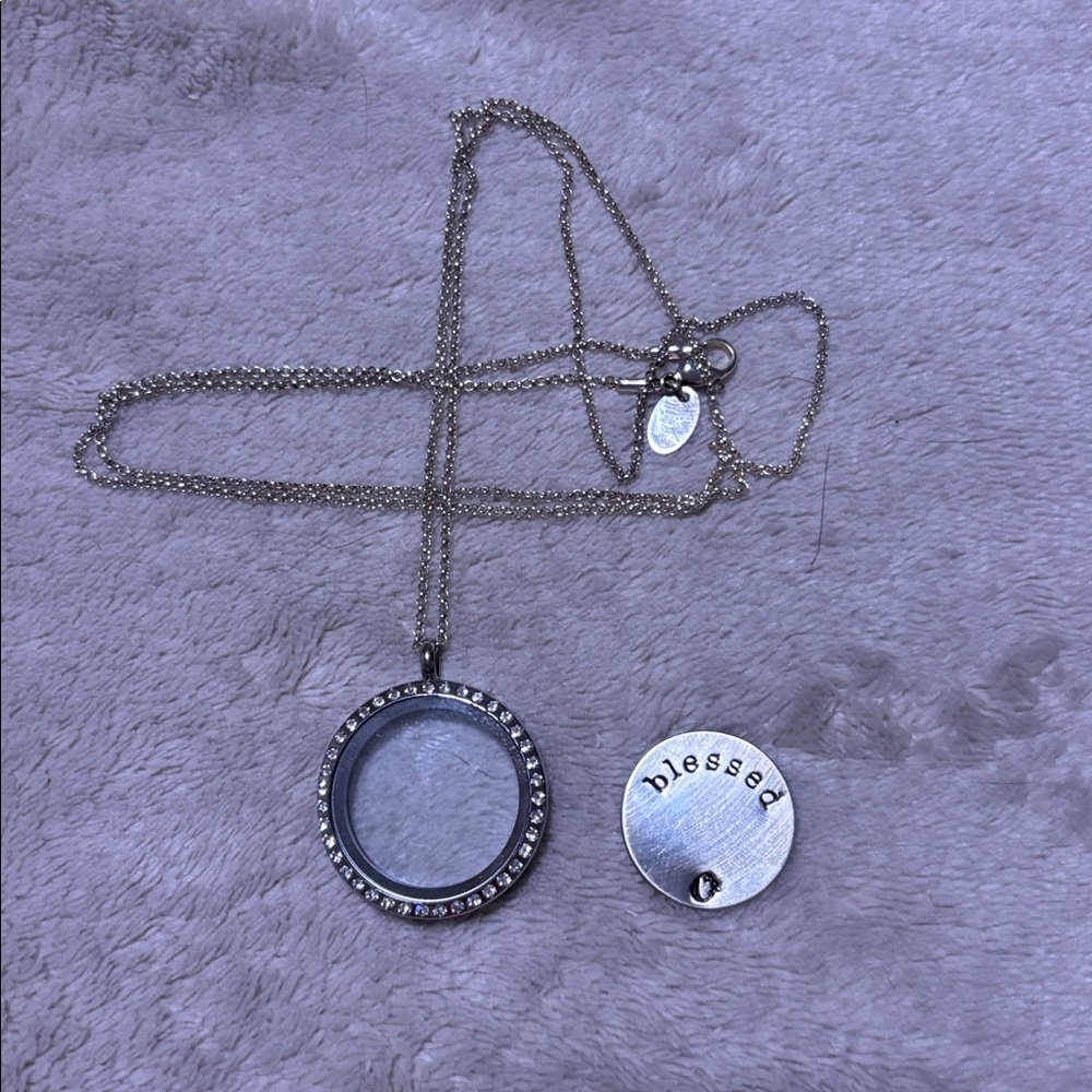 Origami Owl… Rhinestone Silver Locket Pendant Necklace W Blessed Insert 24 Inch